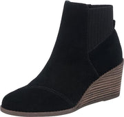 Toms Sadie Black Suede Pull On Wedge Heel Rounded Toe Ankle Fashion Boots