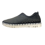 Ilse Jacobsen Tulip Black Light Weight Rounded Toe Slip On Low Top Sneakers