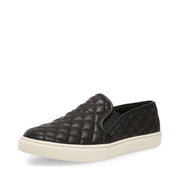 Steve Madden Ecentrcq Sporty Chic Quilted Slip-on Rounded Toe Sneakers Black