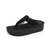 FitFlop Cha Cha Thong Leather Toe-Post Flip Flop Sandals Black