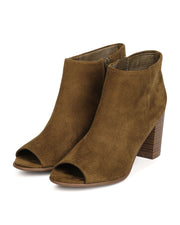 Breckelles Women Amber-31 Chunky Stacked Heel Olive Bootie