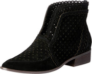 Cecelia New York Tate Black Pull On Padded Footbed Rounded Toe Comfy Boots