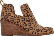 Toms Kallie Doe Leopard Printed Suede Pull On Wedge Heel Ankle Fashion Boots